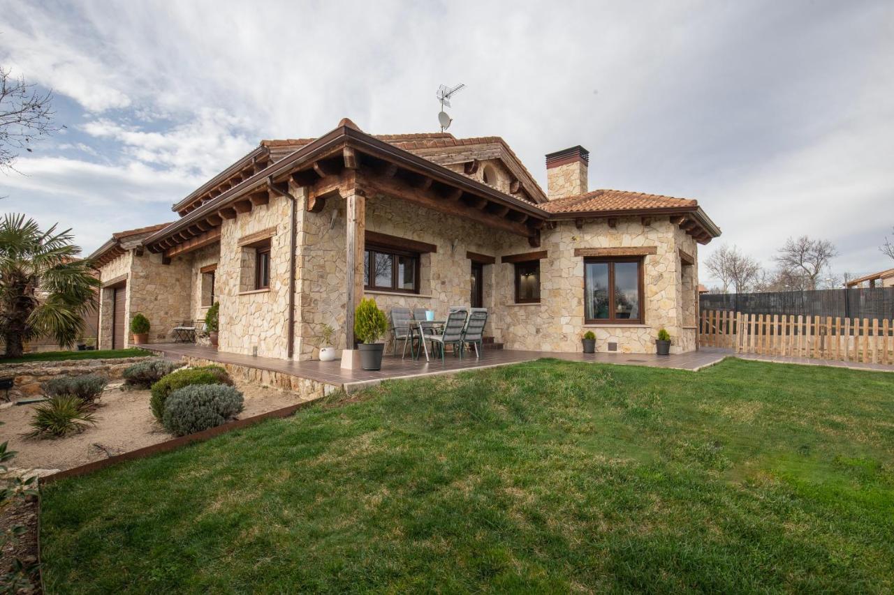 Casa Rural La Nava De Tizneros Esterno foto