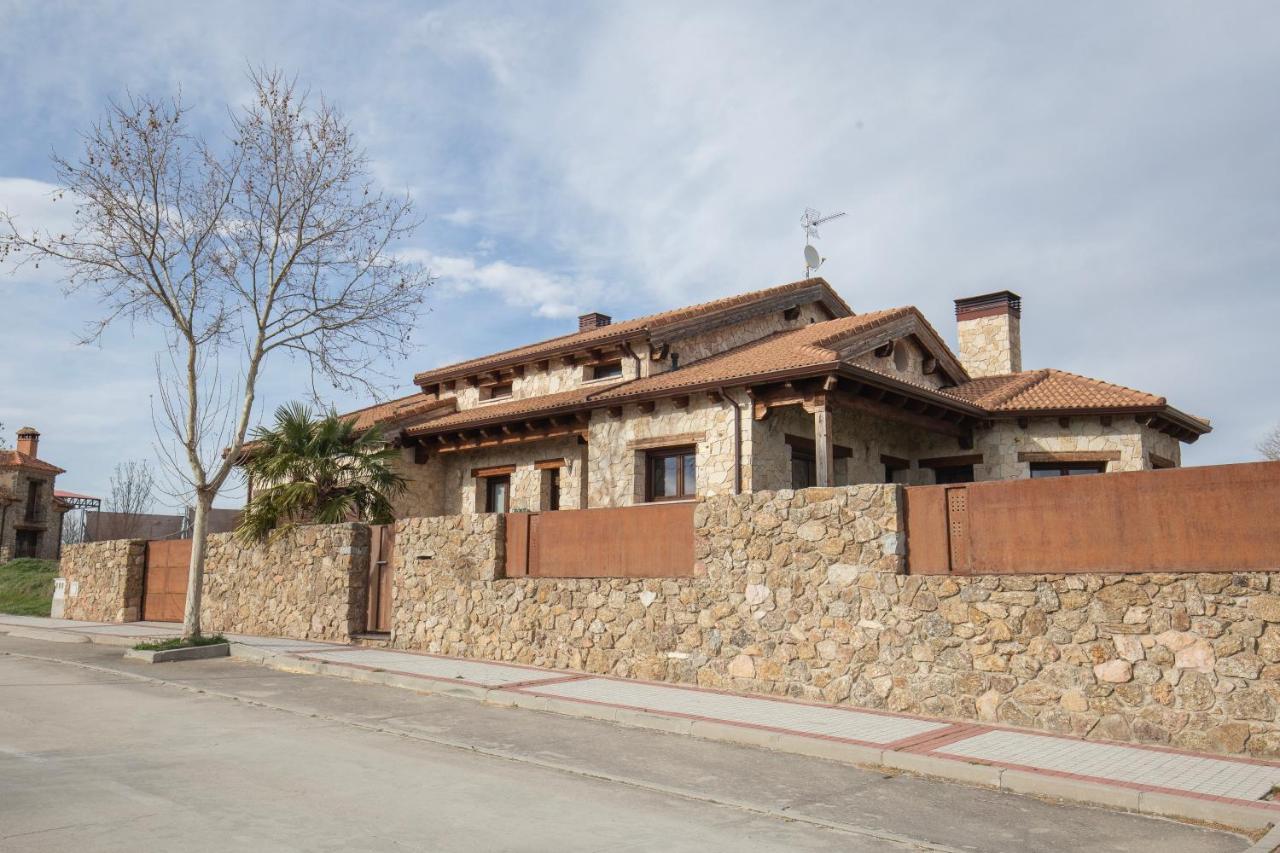 Casa Rural La Nava De Tizneros Esterno foto