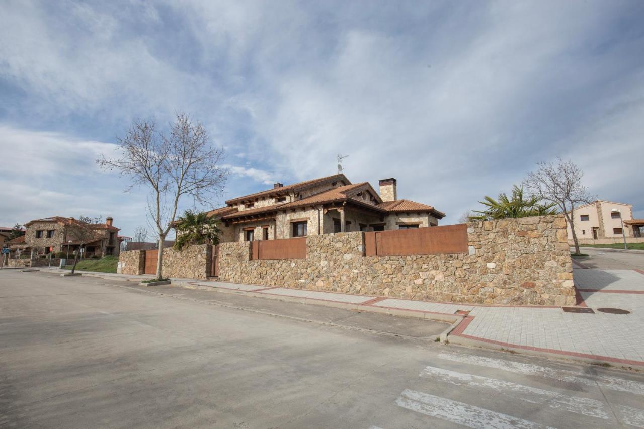 Casa Rural La Nava De Tizneros Esterno foto