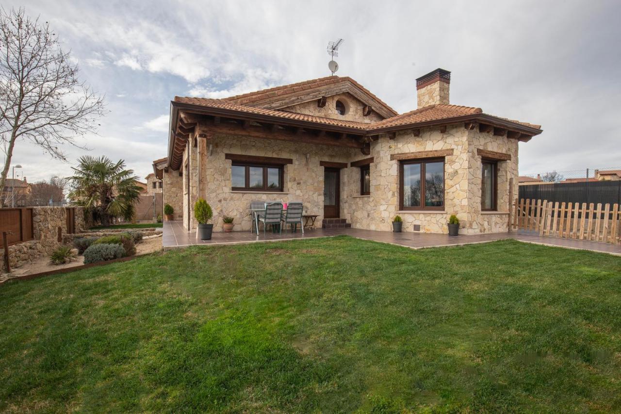 Casa Rural La Nava De Tizneros Esterno foto